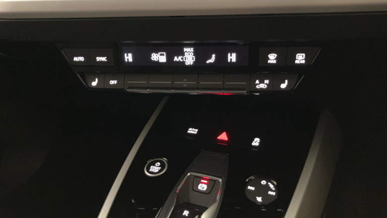 Audi Q4 e-tron 125kW 35 55.52kWh Sport 5dr Auto Electric Estate